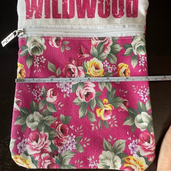 Wildwood NJ Floral Crossbody Bag - Pink - Picture 9 of 9